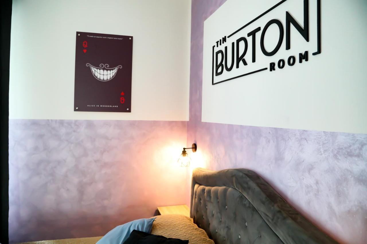 Cinemovie Guesthouse Рим Екстериор снимка